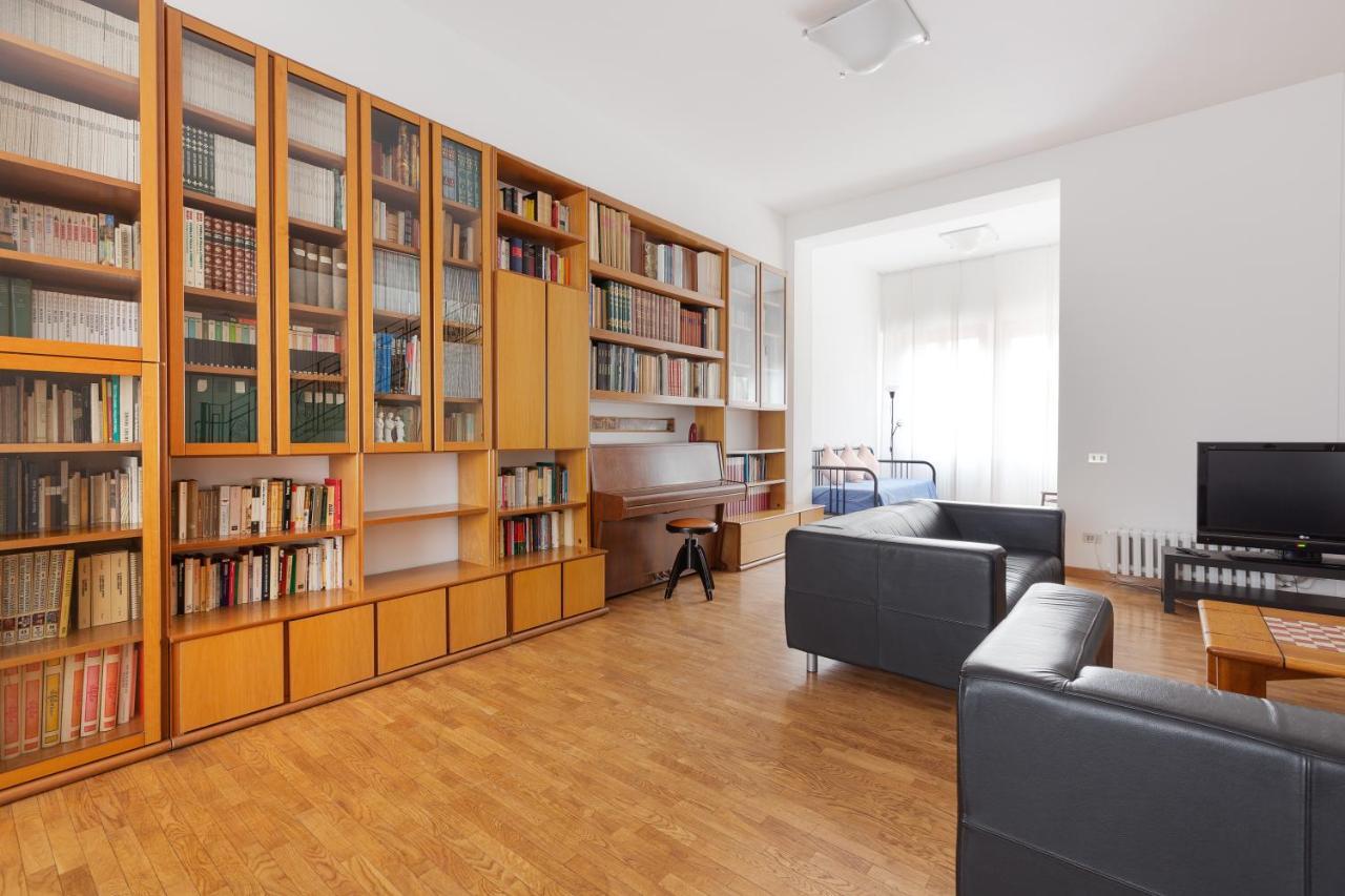 Ca' Stellini - Comoda Casa Indipendente Con Parcheggio Privato Mailand Exterior foto