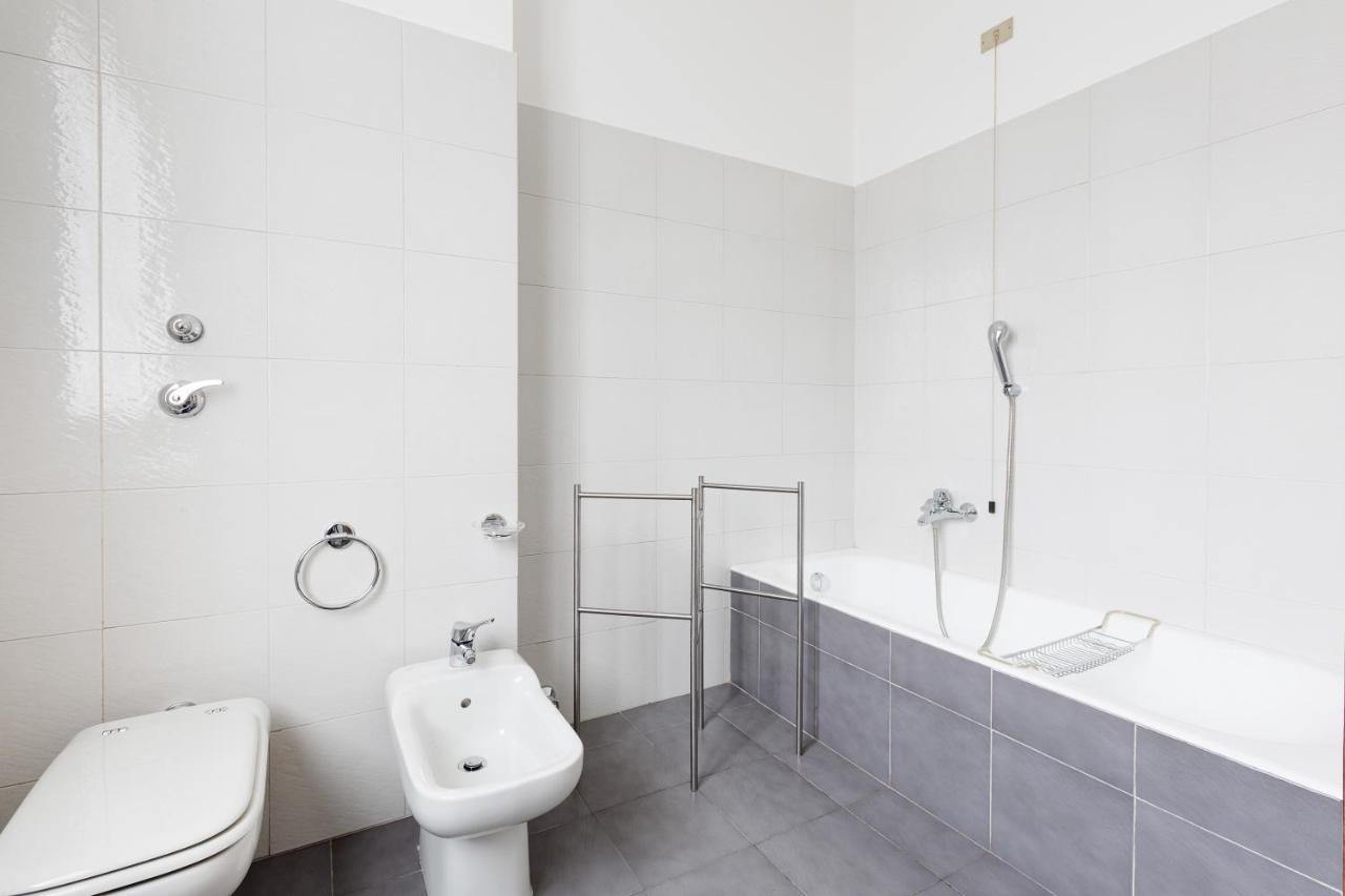 Ca' Stellini - Comoda Casa Indipendente Con Parcheggio Privato Mailand Exterior foto